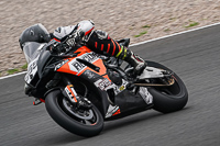 donington-no-limits-trackday;donington-park-photographs;donington-trackday-photographs;no-limits-trackdays;peter-wileman-photography;trackday-digital-images;trackday-photos